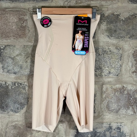 Maidenform High Waist Thigh Slimmer Shapewear Firm Control Shorts Small NWT - Picture 1 of 10